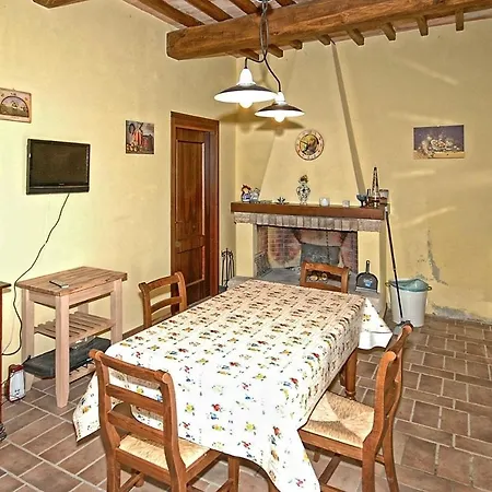 Вилла Stazione Ponte Rio Sleeps 10 Pool Wifi Chioano