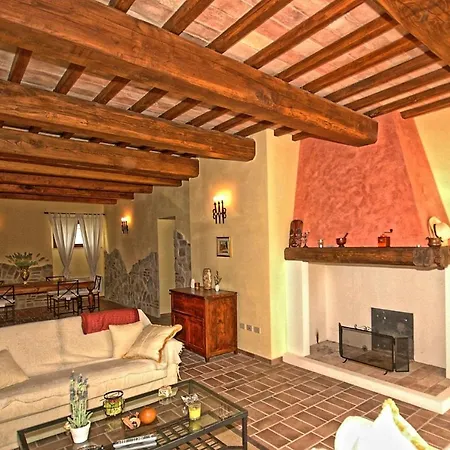 Stazione Ponte Rio Sleeps 10 Pool Wifi Βίλα